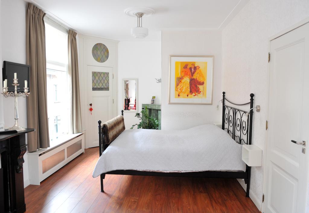 ليدن B&B Bed En Beschuit الغرفة الصورة